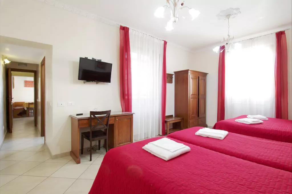 Anthony House, Anthony Floor 3, Castro Pretorio Apartamento *