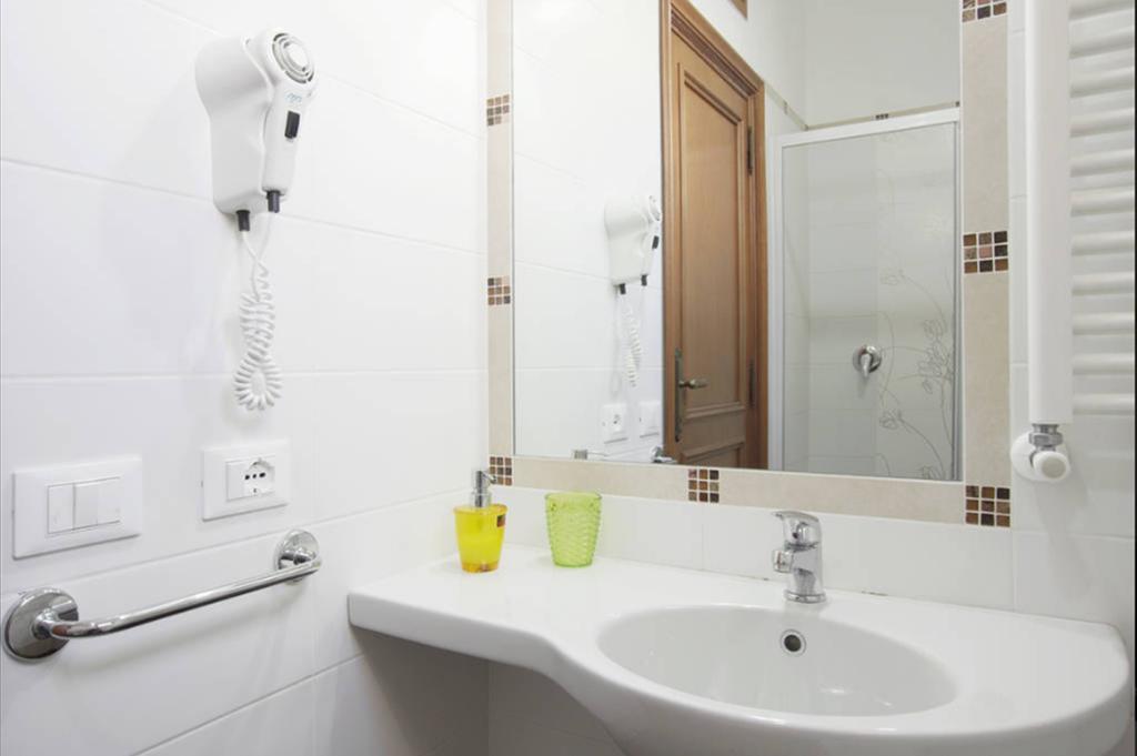 Anthony House, Anthony Floor 3, Castro Pretorio Apartamento *